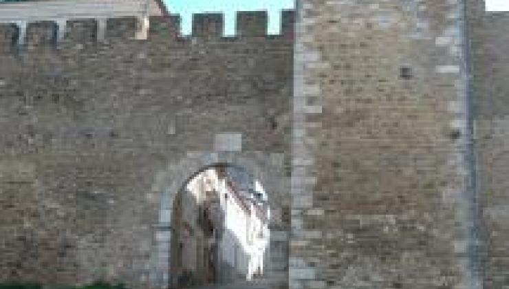 Conjunto Monumental da Alcáçova de Estremoz - Cerca Medieval - Porta de Santarém