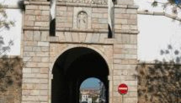 Fortificação Abaluartada de Estremoz - Porta de Santo António