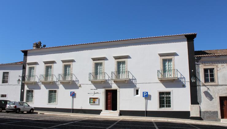 Museu Municipal de Estremoz Prof. Joaquim Vermelho