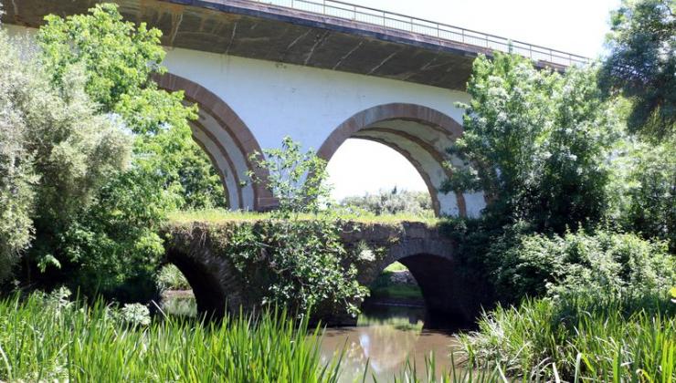 Ponte Velha de Veiros